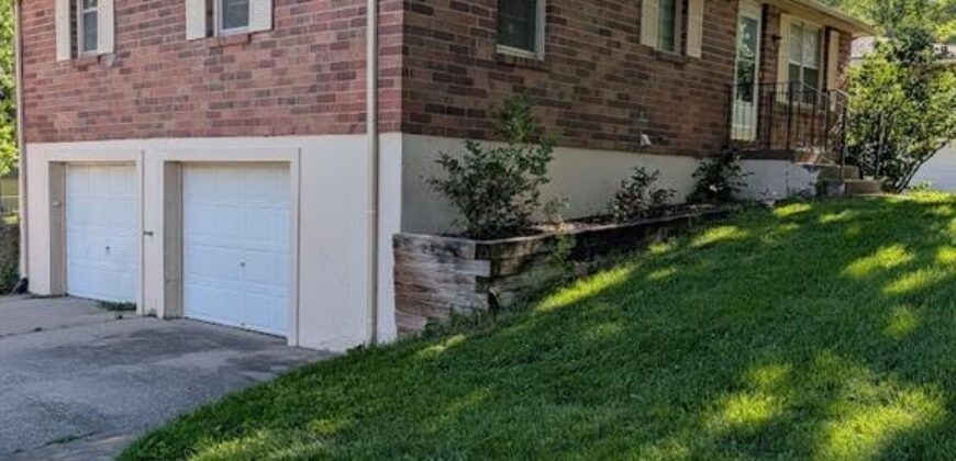 712 NE 113 Terrace, Kansas City, MO 64155