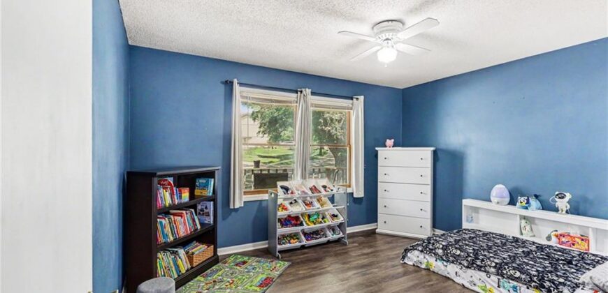 1409 NW 63rd Street, Kansas City, MO 64118