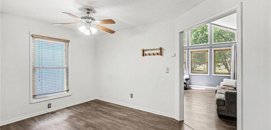 1409 NW 63rd Street, Kansas City, MO 64118