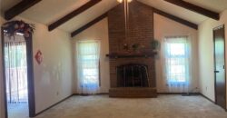 8108 N Serene Avenue, Kansas City, MO 64152