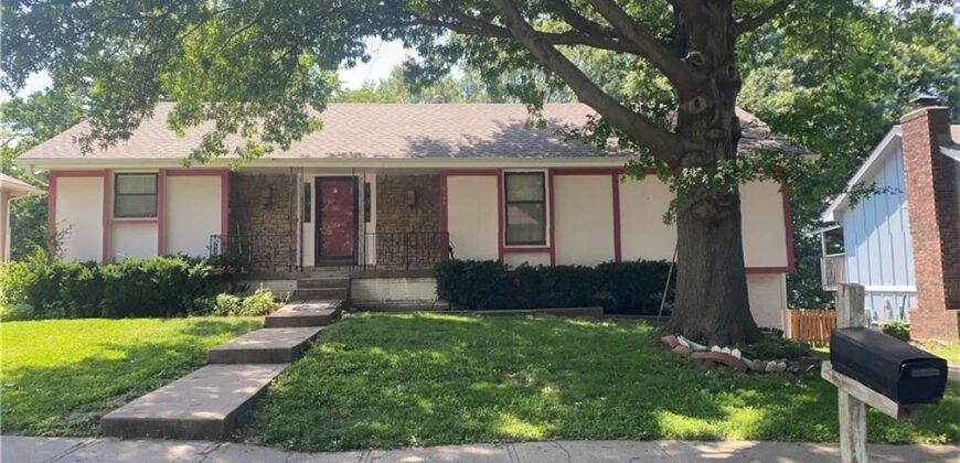 8108 N Serene Avenue, Kansas City, MO 64152