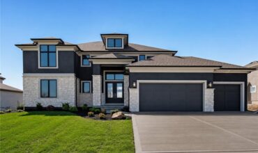 3211 NE 102nd Terrace, Kansas City, MO 64155