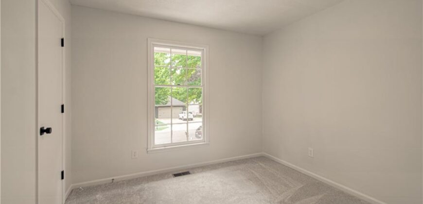 8612 N Harrison Street, Kansas City, MO 64155