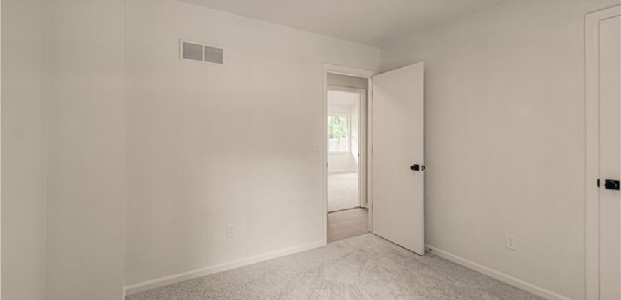 8612 N Harrison Street, Kansas City, MO 64155