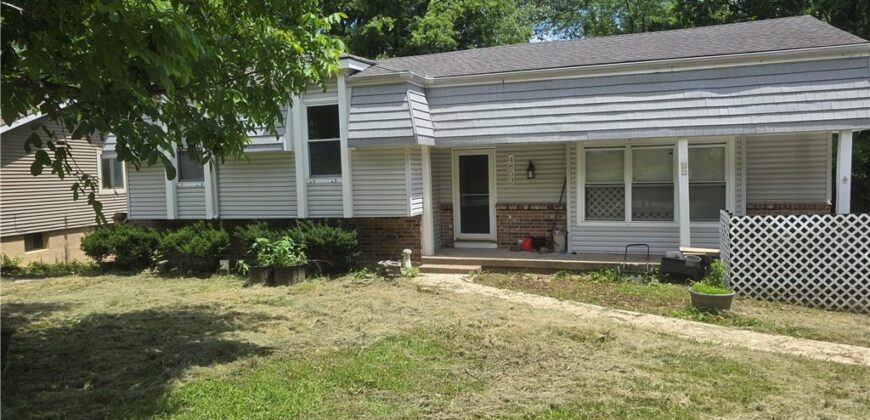 4859 NW Misty Lane, Kansas City, MO 64151