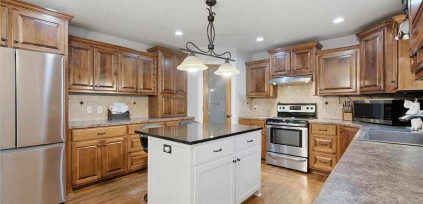 319 Tamera Drive, Kearney, MO 64060