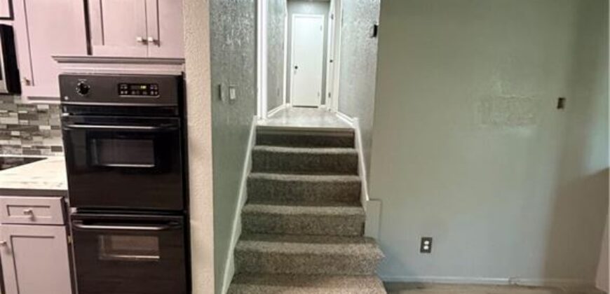 3521 N College Street, Kansas City, MO 64117