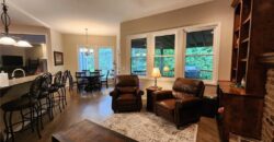 10202 NW RIVER HILLS Drive, Parkville, MO 64152
