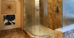 10202 NW RIVER HILLS Drive, Parkville, MO 64152