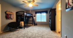 10202 NW RIVER HILLS Drive, Parkville, MO 64152