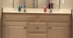 10202 NW RIVER HILLS Drive, Parkville, MO 64152