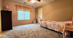 10202 NW RIVER HILLS Drive, Parkville, MO 64152