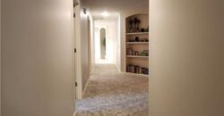 10202 NW RIVER HILLS Drive, Parkville, MO 64152