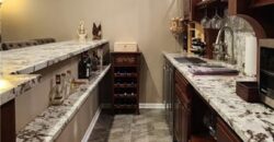 10202 NW RIVER HILLS Drive, Parkville, MO 64152
