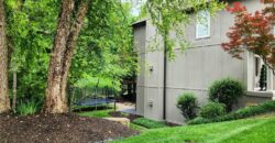 10202 NW RIVER HILLS Drive, Parkville, MO 64152