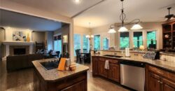 10202 NW RIVER HILLS Drive, Parkville, MO 64152