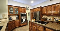 10202 NW RIVER HILLS Drive, Parkville, MO 64152