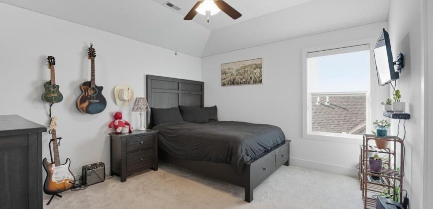 11218 N Michigan Avenue, Kansas City, MO 64155