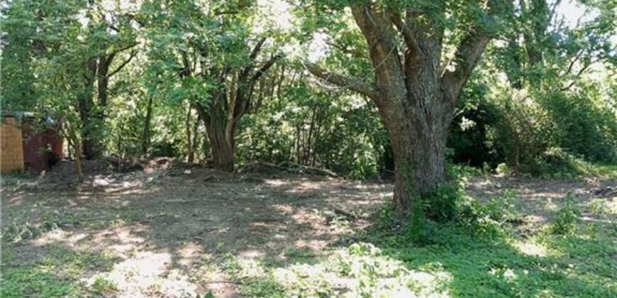 9404 Stillhouse Road, Liberty, MO 64068