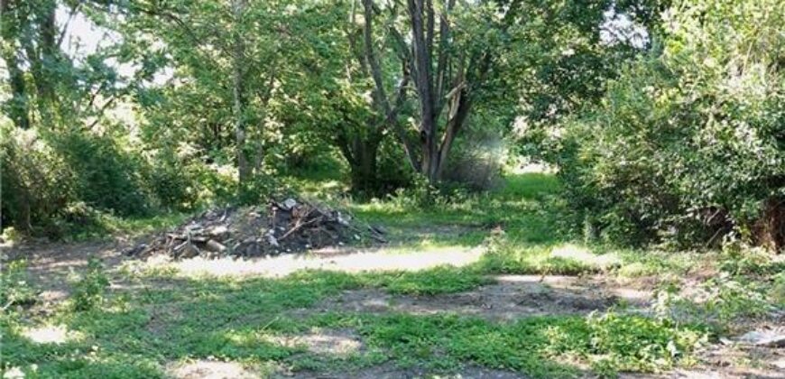 9404 Stillhouse Road, Liberty, MO 64068