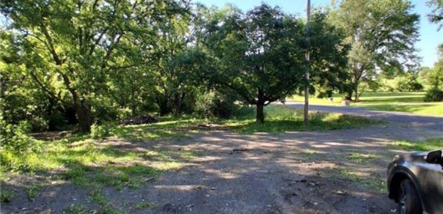 9404 Stillhouse Road, Liberty, MO 64068