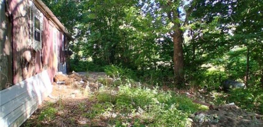 9404 Stillhouse Road, Liberty, MO 64068