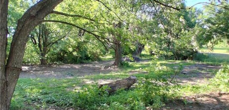 9404 Stillhouse Road, Liberty, MO 64068