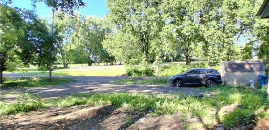 9404 Stillhouse Road, Liberty, MO 64068