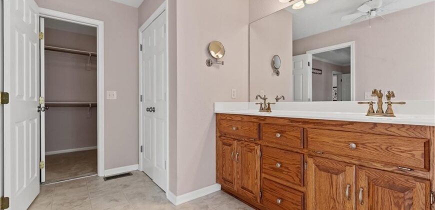 2113 Bradford Place, Excelsior Springs, MO 64024