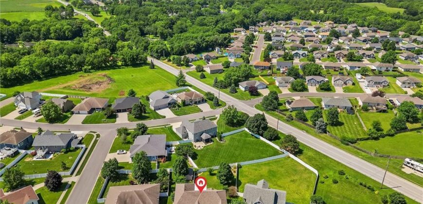 2113 Bradford Place, Excelsior Springs, MO 64024