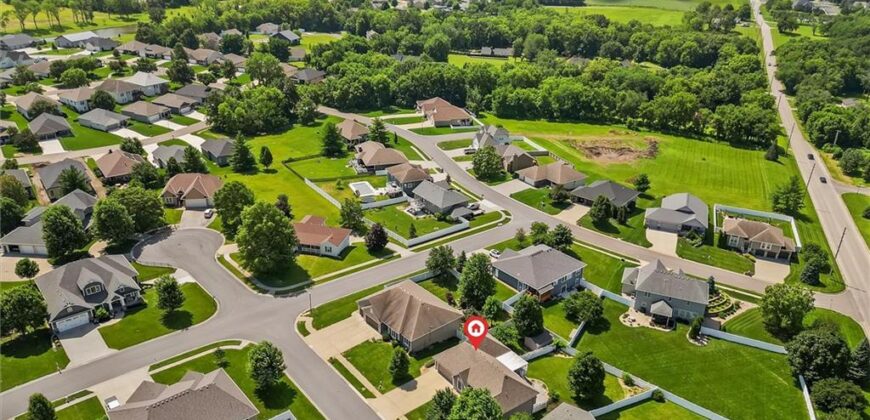 2113 Bradford Place, Excelsior Springs, MO 64024