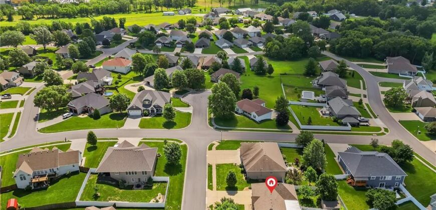 2113 Bradford Place, Excelsior Springs, MO 64024