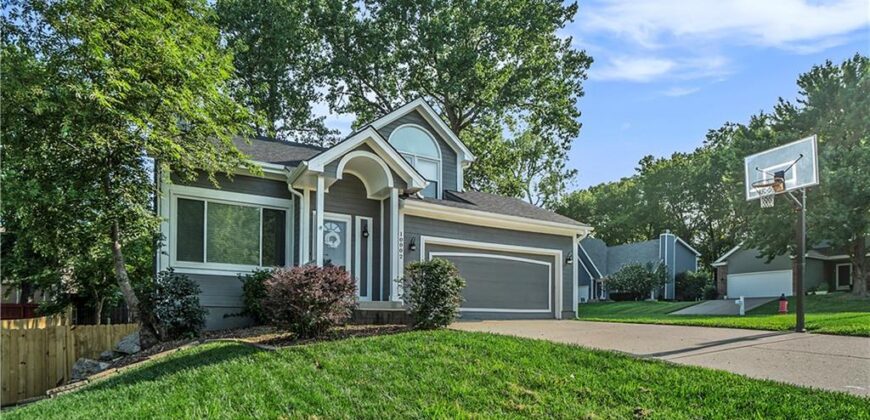 10002 NW 86th Terrace, Kansas City, MO 64153