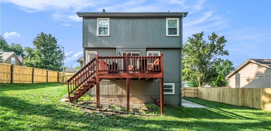 10002 NW 86th Terrace, Kansas City, MO 64153