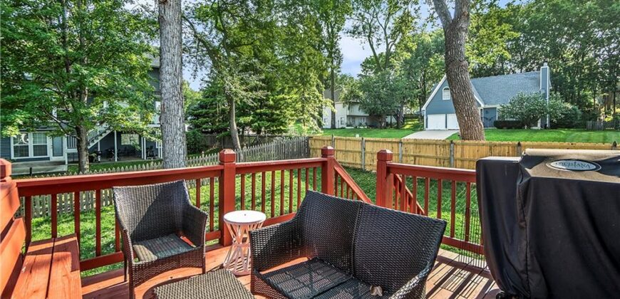 10002 NW 86th Terrace, Kansas City, MO 64153
