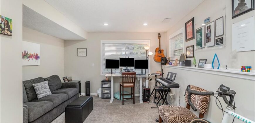 10002 NW 86th Terrace, Kansas City, MO 64153