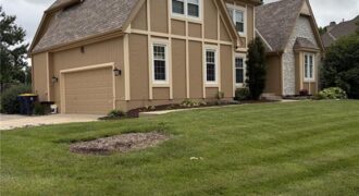 1619 NE 100 Court, Kansas City, MO 64155