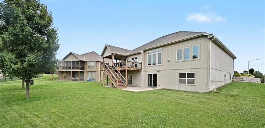 9000 N Seymour Avenue, Kansas City, MO 64153