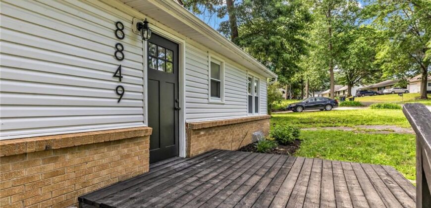 8849 N Locust Street, Kansas City, MO 64155