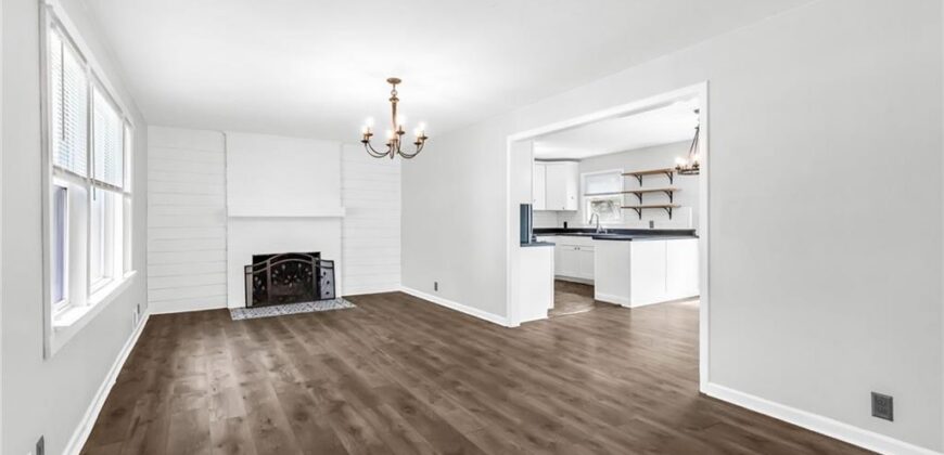 8849 N Locust Street, Kansas City, MO 64155