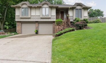 6401 N Park Avenue, Kansas City, MO 64118
