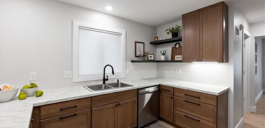 6401 N Park Avenue, Kansas City, MO 64118