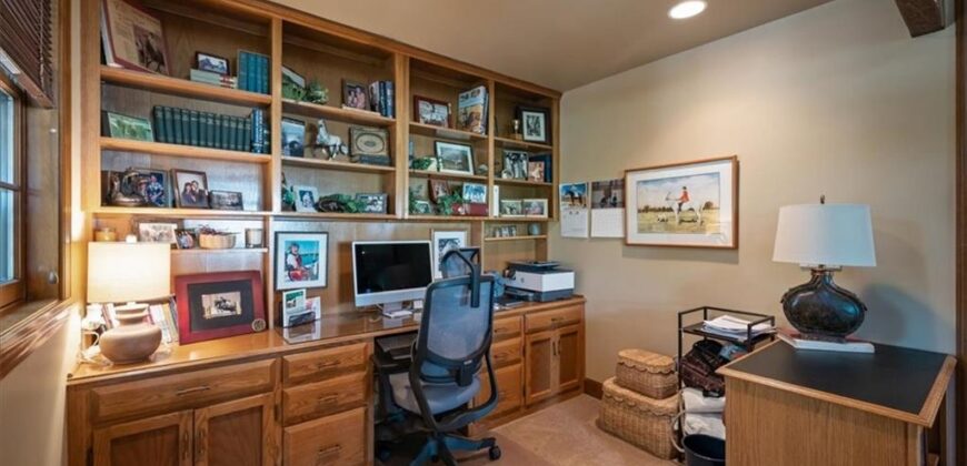 9200 NW 78th Street, Kansas City, MO 64152