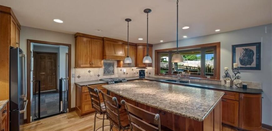 9200 NW 78th Street, Kansas City, MO 64152
