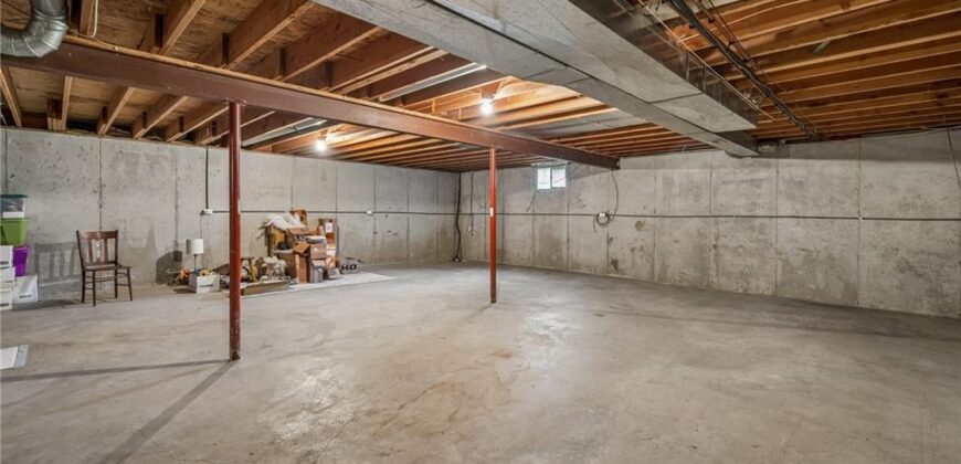 7102 N Kingston Court, Gladstone, MO 64119