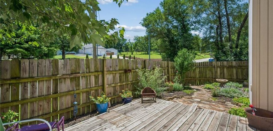 7102 N Kingston Court, Gladstone, MO 64119