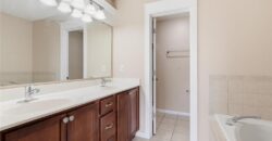 2911 Gentry Park Parkway, Kansas City, MO 64116