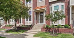 2911 Gentry Park Parkway, Kansas City, MO 64116