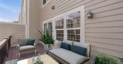 2911 Gentry Park Parkway, Kansas City, MO 64116