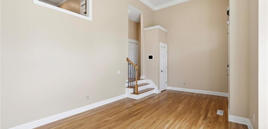 2911 Gentry Park Parkway, Kansas City, MO 64116